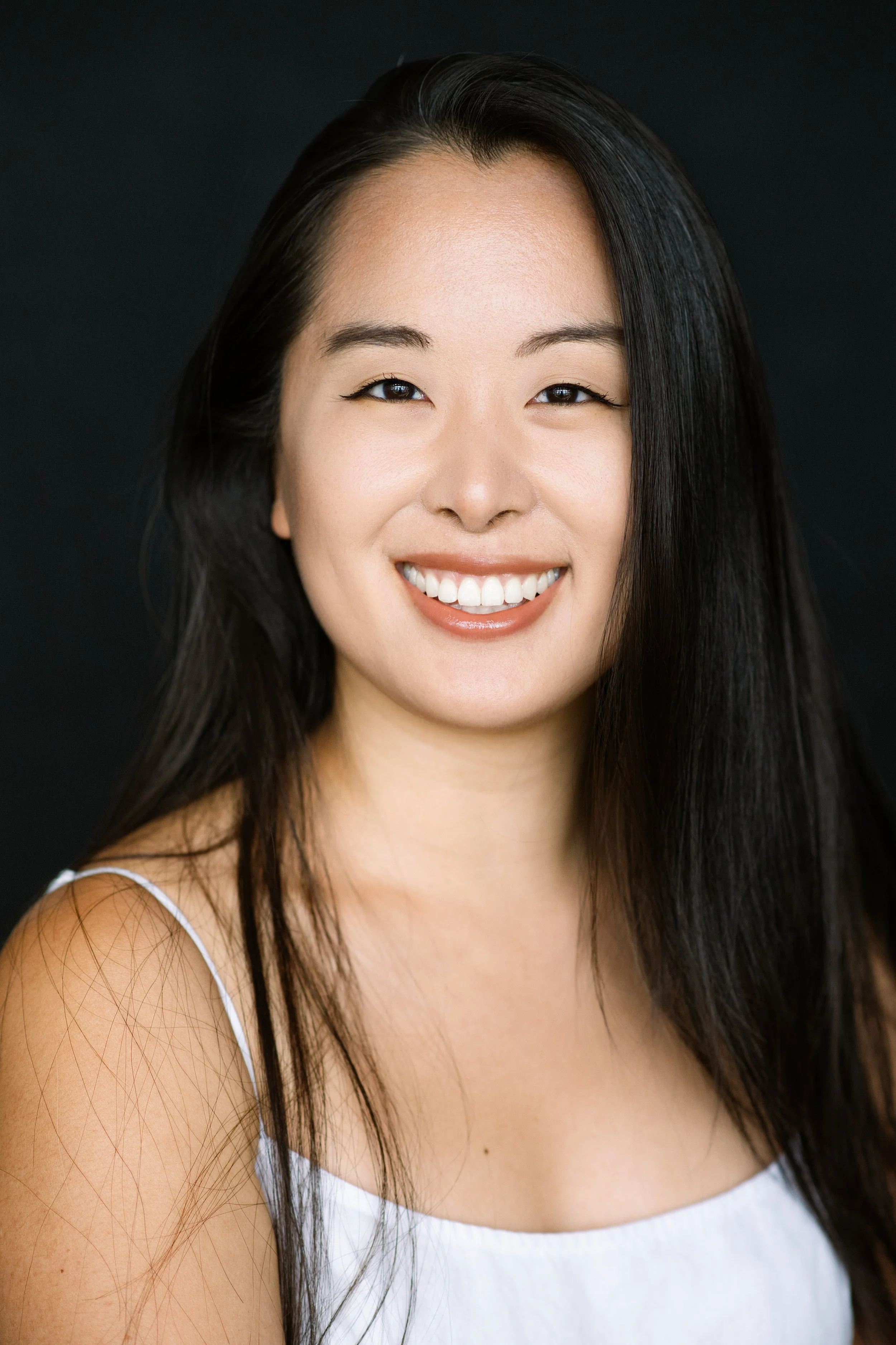 A smiling Fiona Wu in her 2025 portrait